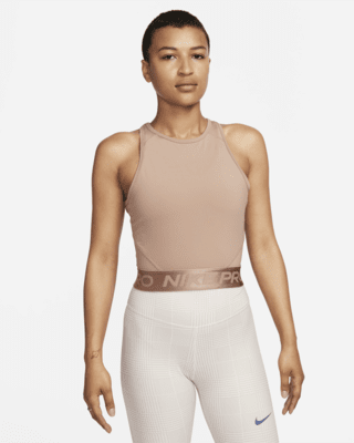 Nike crop top sweatsuit best sale